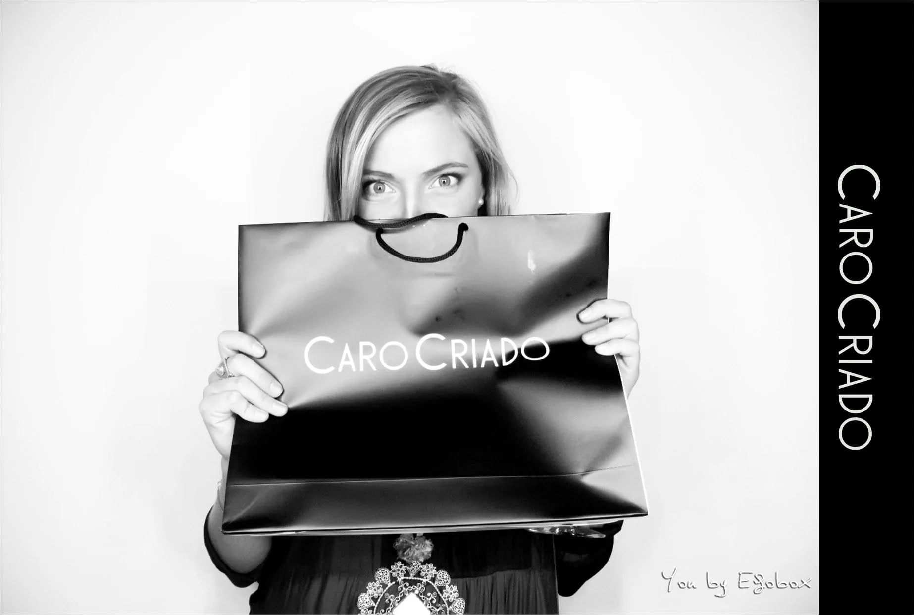 Cabina de fotos Egobox personalizada para evento corporativo